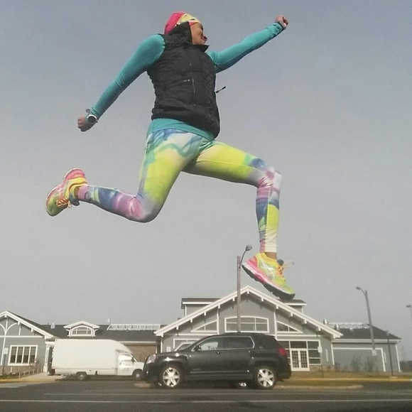 Meet your Posher, Tracye shoozy - Picture 1 of 1